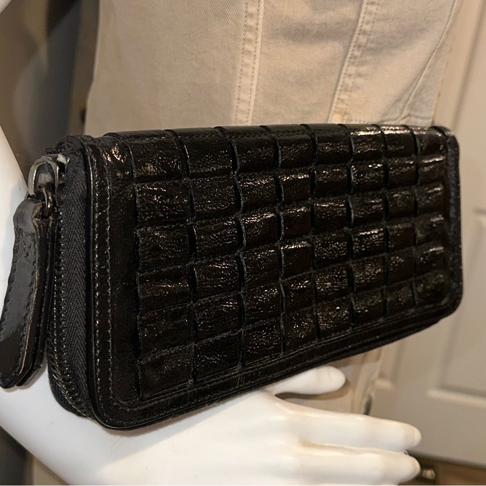 Burberry luxurious Black patent Leather Wallet Clutch long